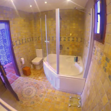 Bed & Breakfast Cosy 3*